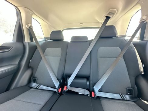 Used 2024 Honda CR-V LX image 14