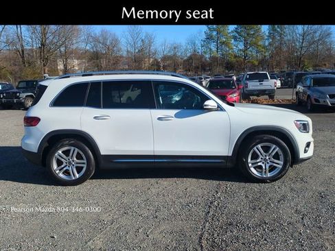 Used 2021 Mercedes-Benz GLB 250 4MATIC image 3