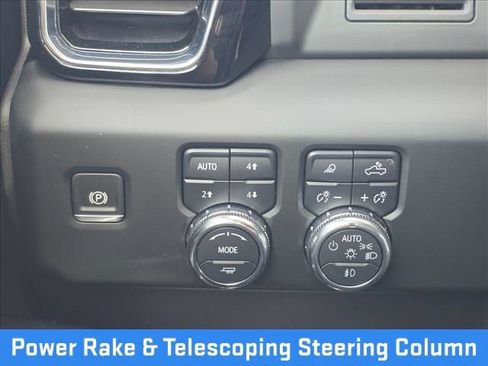 Certified 2024 GMC Sierra 1500 Denali image 23