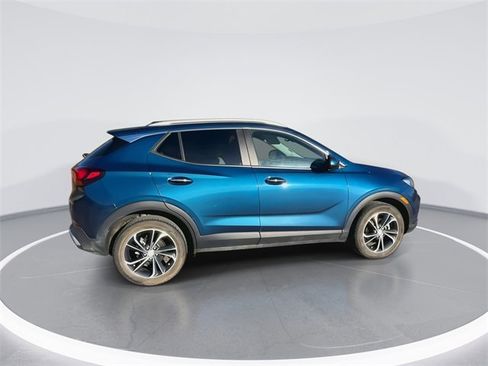 Used 2020 Buick Encore GX Select image 11
