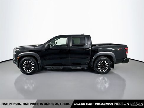 Used 2024 Nissan Frontier Pro-X image 8