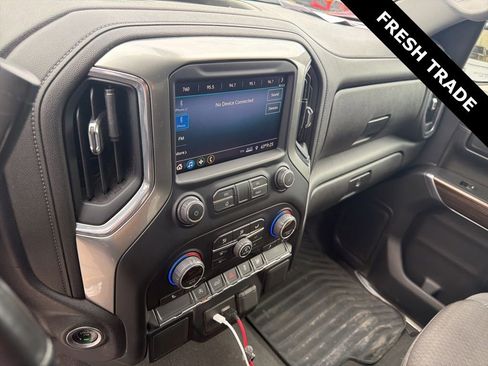 Used 2021 Chevrolet Silverado 1500 LT AWD/4WD image 7