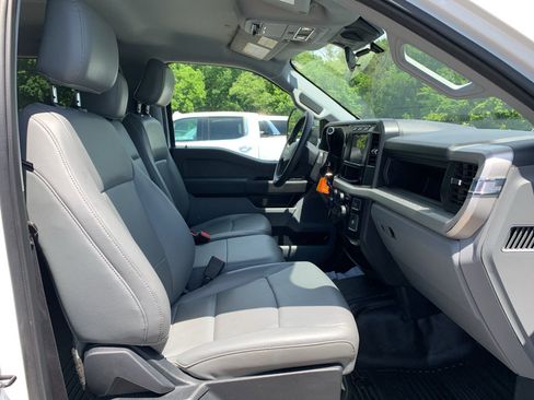 Used 2023 Ford F550 4x4 Crew Cab Super Duty image 34