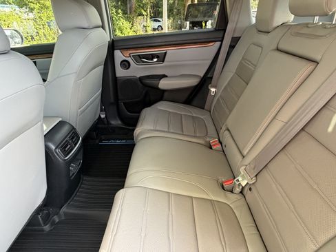 Used 2022 Honda CR-V Touring image 32