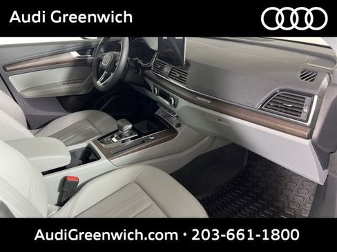 Certified 2023 Audi Q5 2.0T Premium Plus w/ Premium Plus Package AWD/4WD image 11