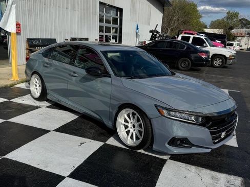 Used 2021 Honda Accord Sport image 3