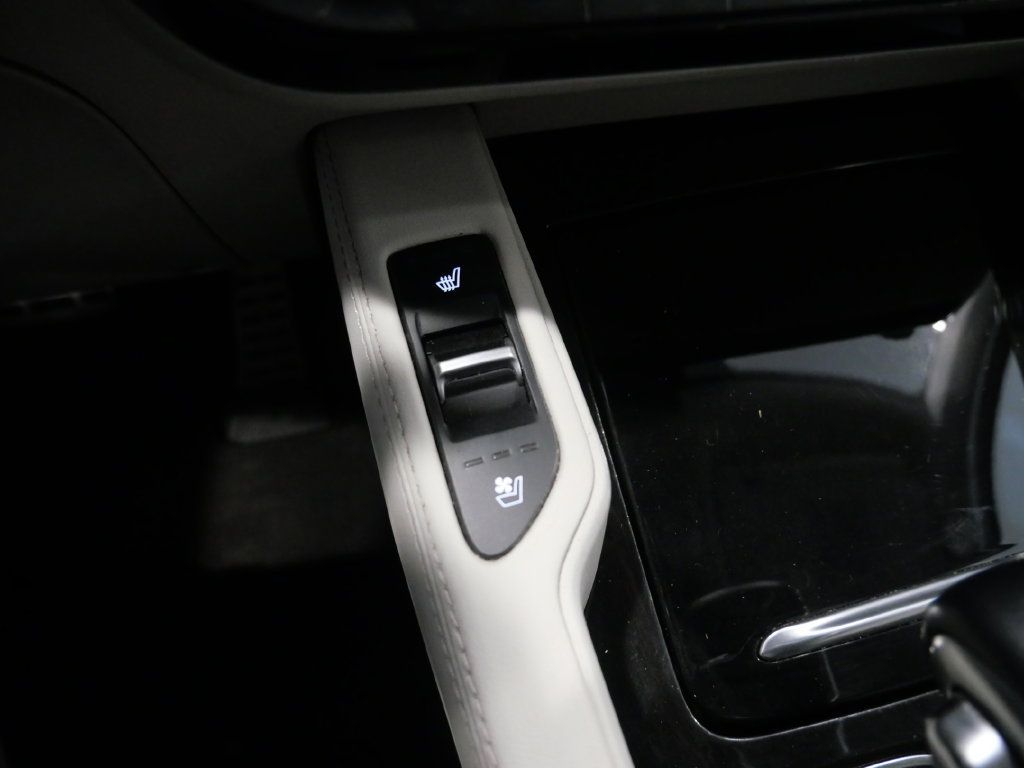 Used 2020 Kia Telluride SX w/ SX Prestige Package AWD/4WD image 34