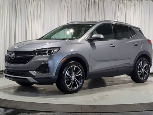 Used 2023 Buick Encore GX Essence image 4