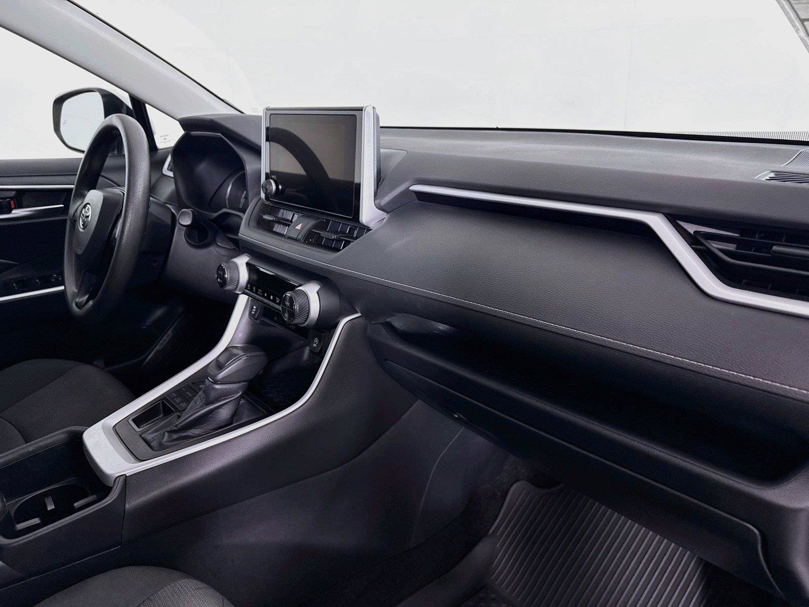 Certified 2025 Toyota RAV4 XLE AWD/4WD image 42