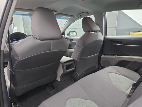 Used 2018 Toyota Camry LE w/ Convenience Package image 37