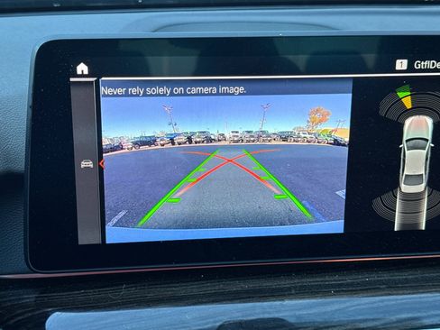 Used 2023 BMW 530i w/ Premium Package image 19