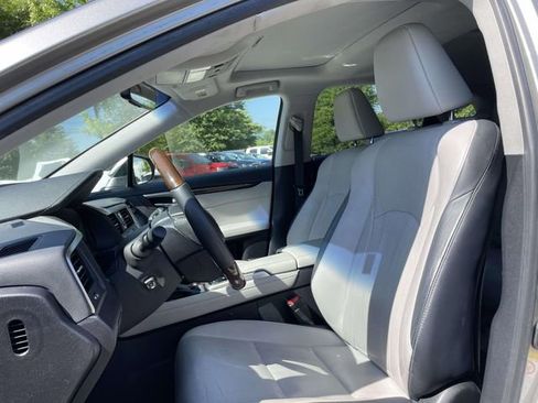 Used 2019 Lexus RX 350 AWD w/ Navigation Package image 20