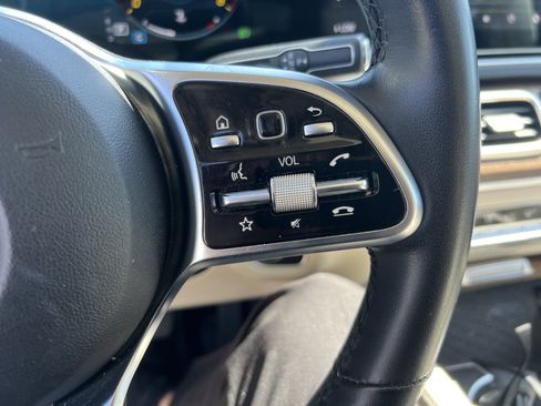 Used 2023 Mercedes-Benz GLE 350 4MATIC image 17