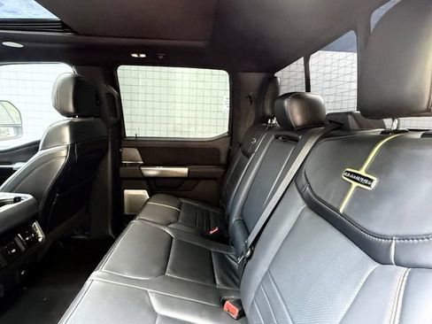 Used 2023 Ford F250 Platinum AWD/4WD image 33