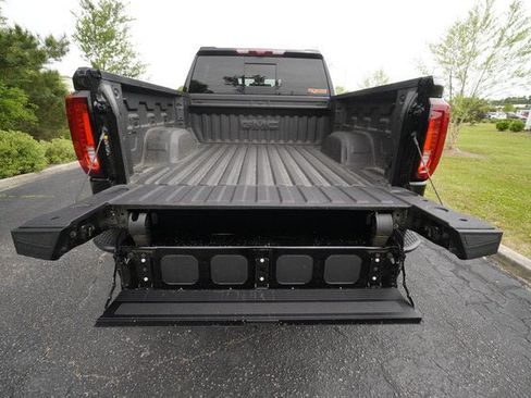 New 2026 GMC Sierra 1500 AT4 w/ AT4 Premium Package AWD/4WD image 12