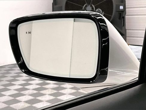 Used 2022 Buick Enclave Premium w/ Experience Buick Package image 35