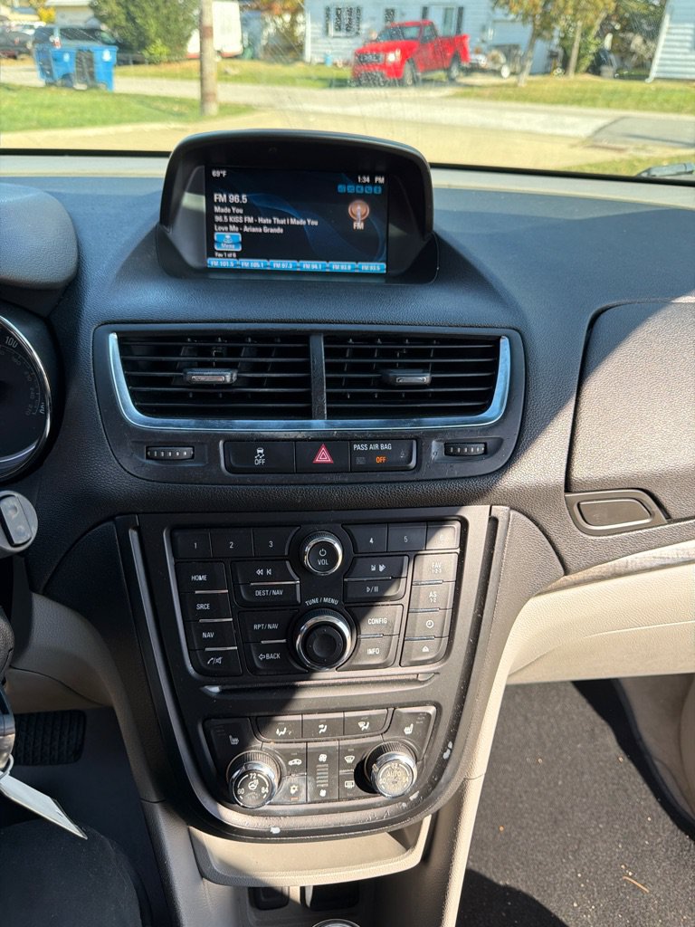 Used 2015 Buick Encore Leather w/ Experience Buick Package FWD image 18