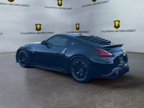 Used 2015 Nissan 370Z NISMO image 3