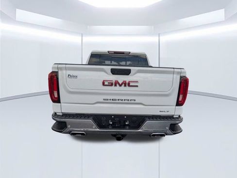 Used 2022 GMC Sierra 1500 SLT w/ SLT Premium Plus Package AWD/4WD image 5