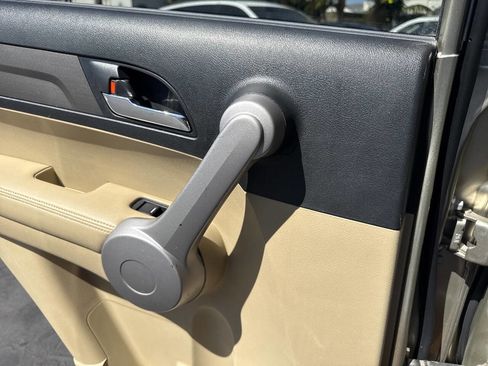 Used 2007 Honda CR-V EX-L image 26