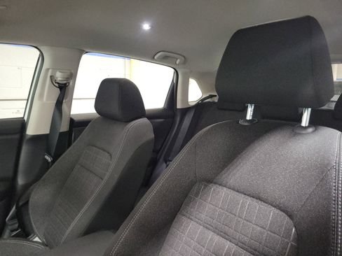 Certified 2025 Honda HR-V LX image 15