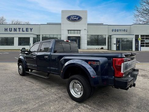 Used 2019 Ford F450 Platinum w/ Platinum Ultimate Package AWD/4WD image 5