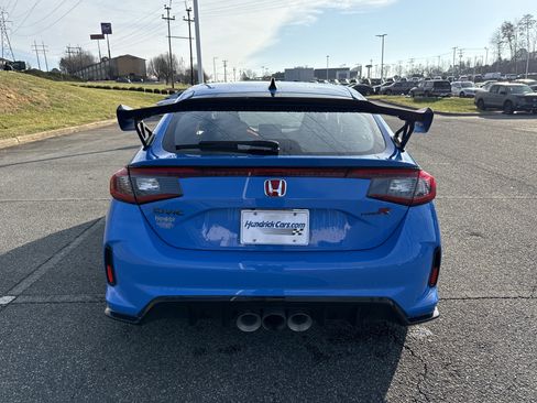 Certified 2023 Honda Civic Type R image 9