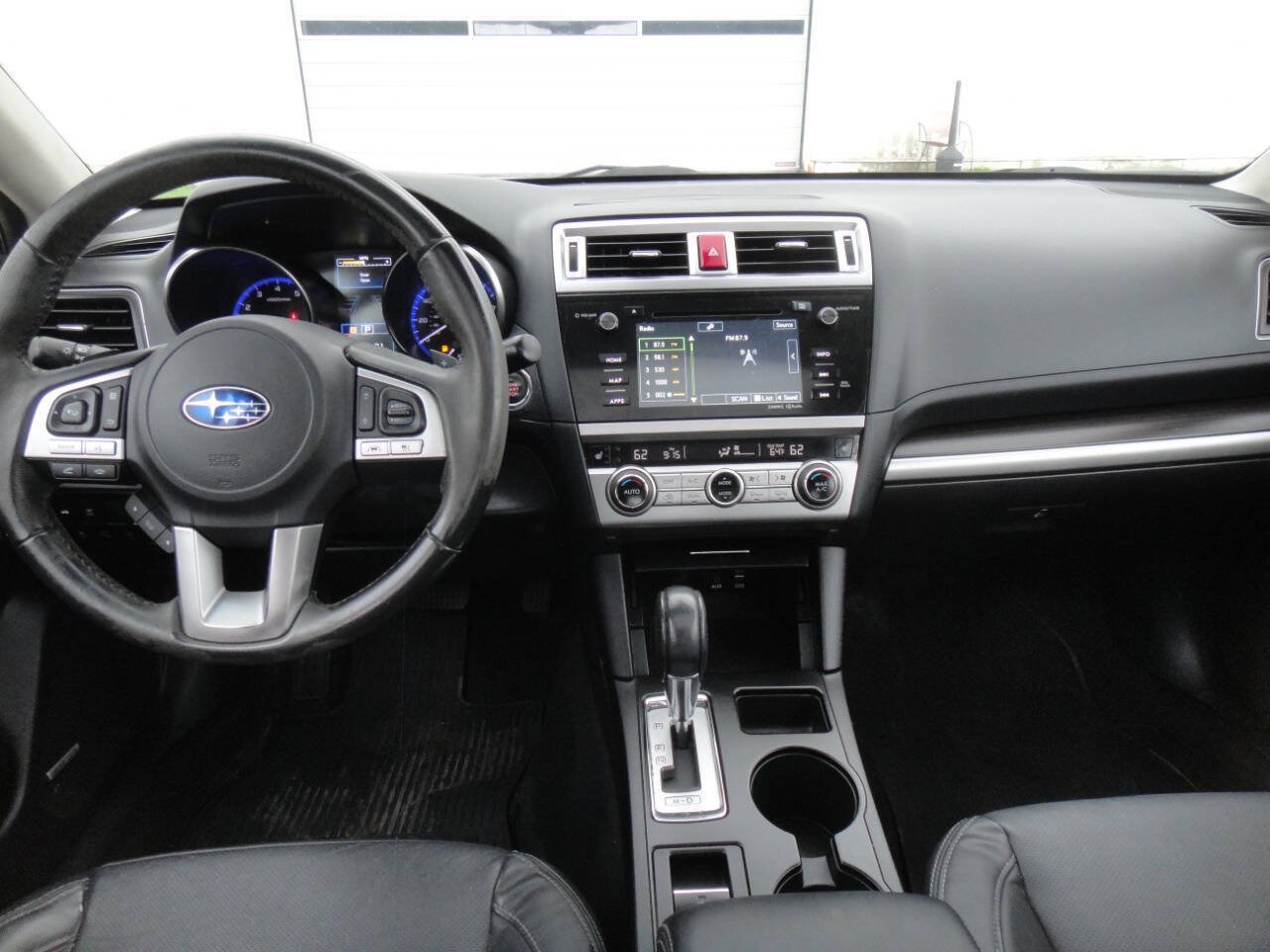 Used 2017 Subaru Legacy 2.5i Limited AWD/4WD image 11