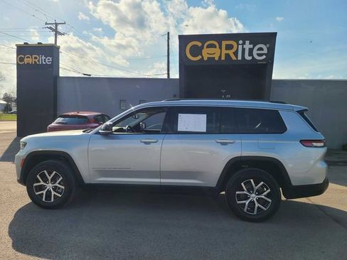 Used 2023 Jeep Grand Cherokee L Limited AWD/4WD image 10
