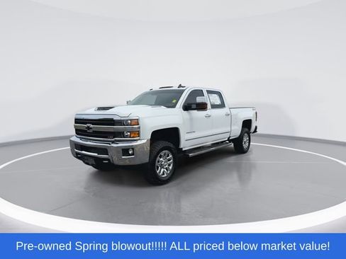 Used 2019 Chevrolet Silverado 2500 LTZ w/ Duramax Plus Package AWD/4WD image 4