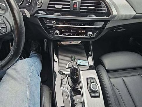 Used 2018 BMW X3 M40i image 7