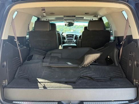 Used 2017 GMC Yukon SLT w/ Open Road Package AWD/4WD image 5