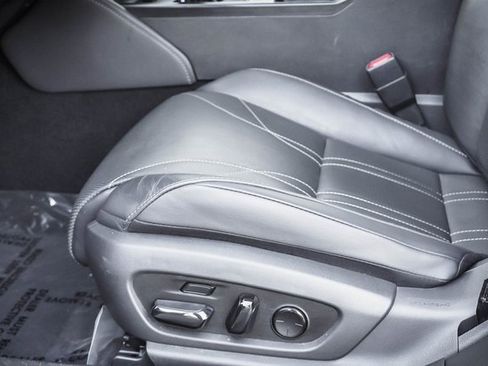 Used 2021 Lexus ES 350 Luxury image 11