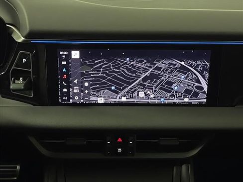 Certified 2025 Porsche Macan 4S Electric image 20