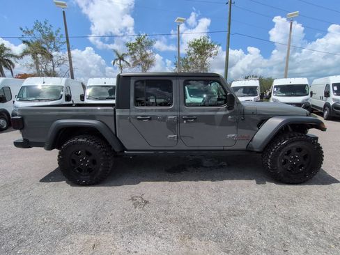 Used 2022 Jeep Gladiator Mojave w/ Trailer Tow Package AWD/4WD image 4