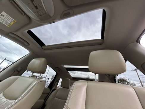 Used 2018 INFINITI QX60 Luxe w/ Deluxe Technology Package image 13