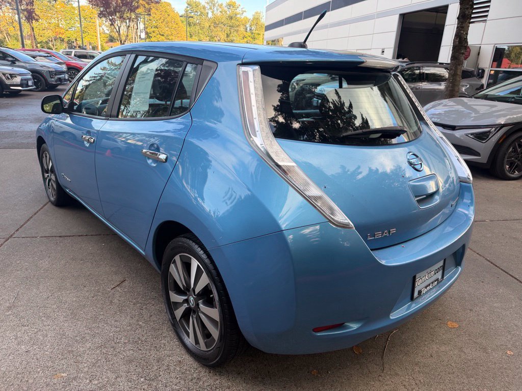 Used 2013 Nissan Leaf SL FWD image 6