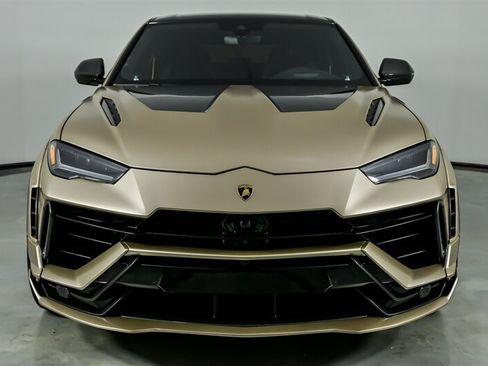 Used 2023 Lamborghini Urus Performante AWD/4WD image 5