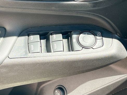 Used 2020 Chevrolet Equinox LT AWD/4WD image 17