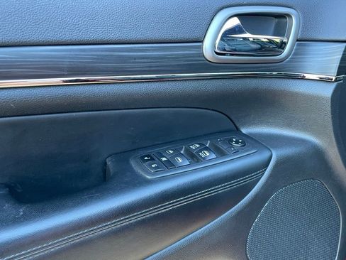 Used 2021 Jeep Grand Cherokee Limited X image 14