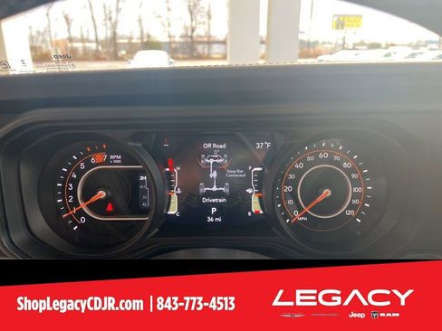 New 2025 Jeep Wrangler Rubicon image 17