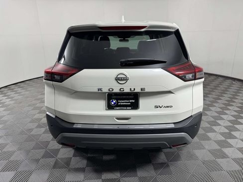 Used 2023 Nissan Rogue SV AWD/4WD image 9