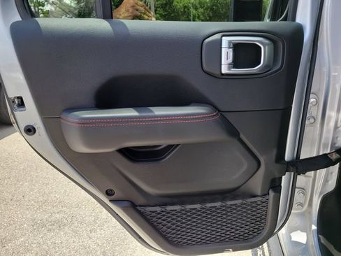 Used 2023 Jeep Wrangler Unlimited Rubicon 4xe AWD/4WD image 11
