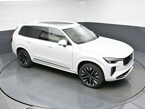 New 2026 Volvo XC90 B6 Ultra w/ Protection Package image 45