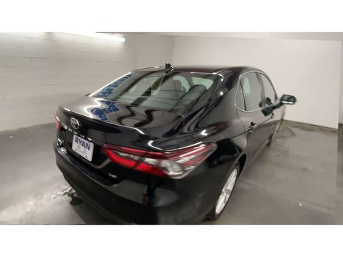 Used 2024 Toyota Camry LE image 8