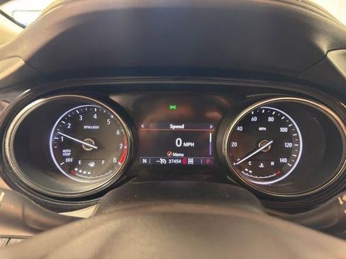 Used 2020 Buick Encore GX Essence w/ Experience Buick Package AWD/4WD image 13