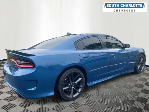 Used 2022 Dodge Charger R/T w/ Performance Handling Group RWD image 4