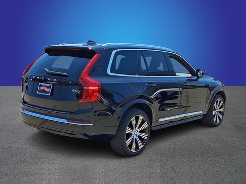 Used 2023 Volvo XC90 B6 Ultimate AWD/4WD image 4