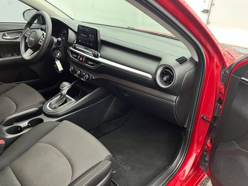 Used 2023 Kia Forte LXS FWD image 37