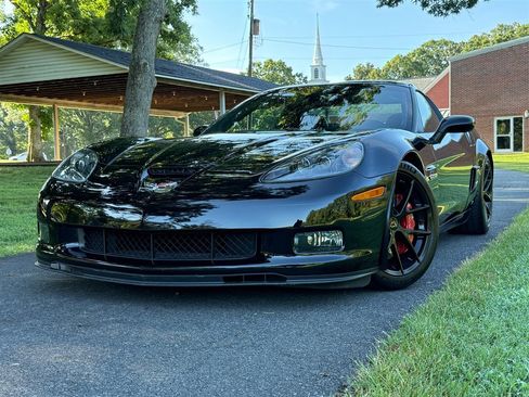 Used 2008 Chevrolet Corvette Z06 w/ Preferred Equipment Group RWD image 7